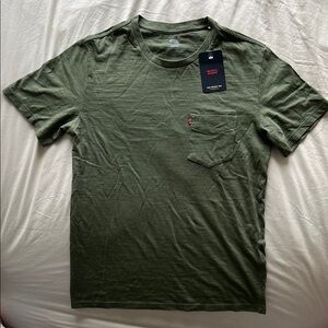 Levi's Green Short Sleeve Tee Classic Cotton NWT